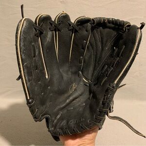 Mizuno 12.5” Softball/Baseball Glove Blk Youth Leather GPP1257D4 *LEFTHANDED*